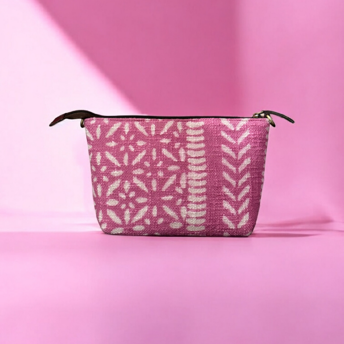 The Artisan Bloom Pouch (Detachable strap)