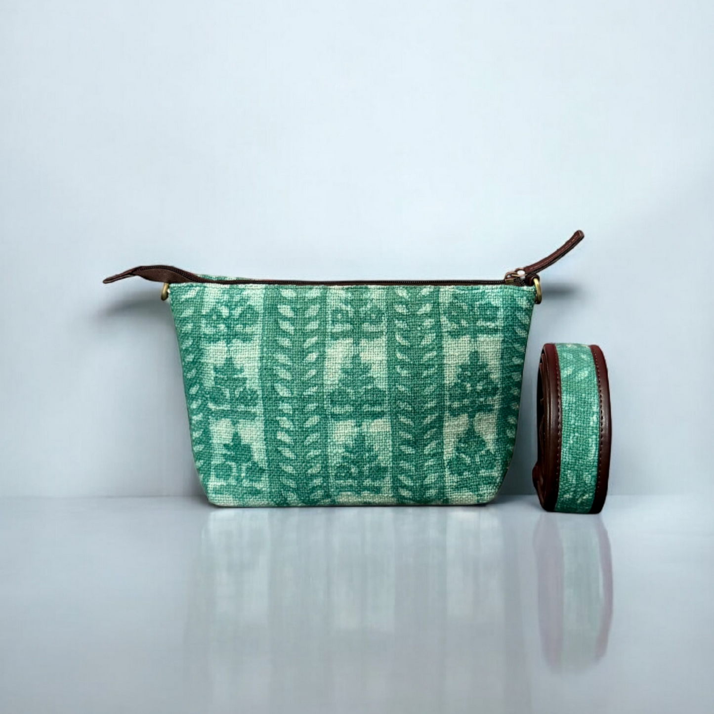 The Artisan Bloom Pouch (Detachable strap)