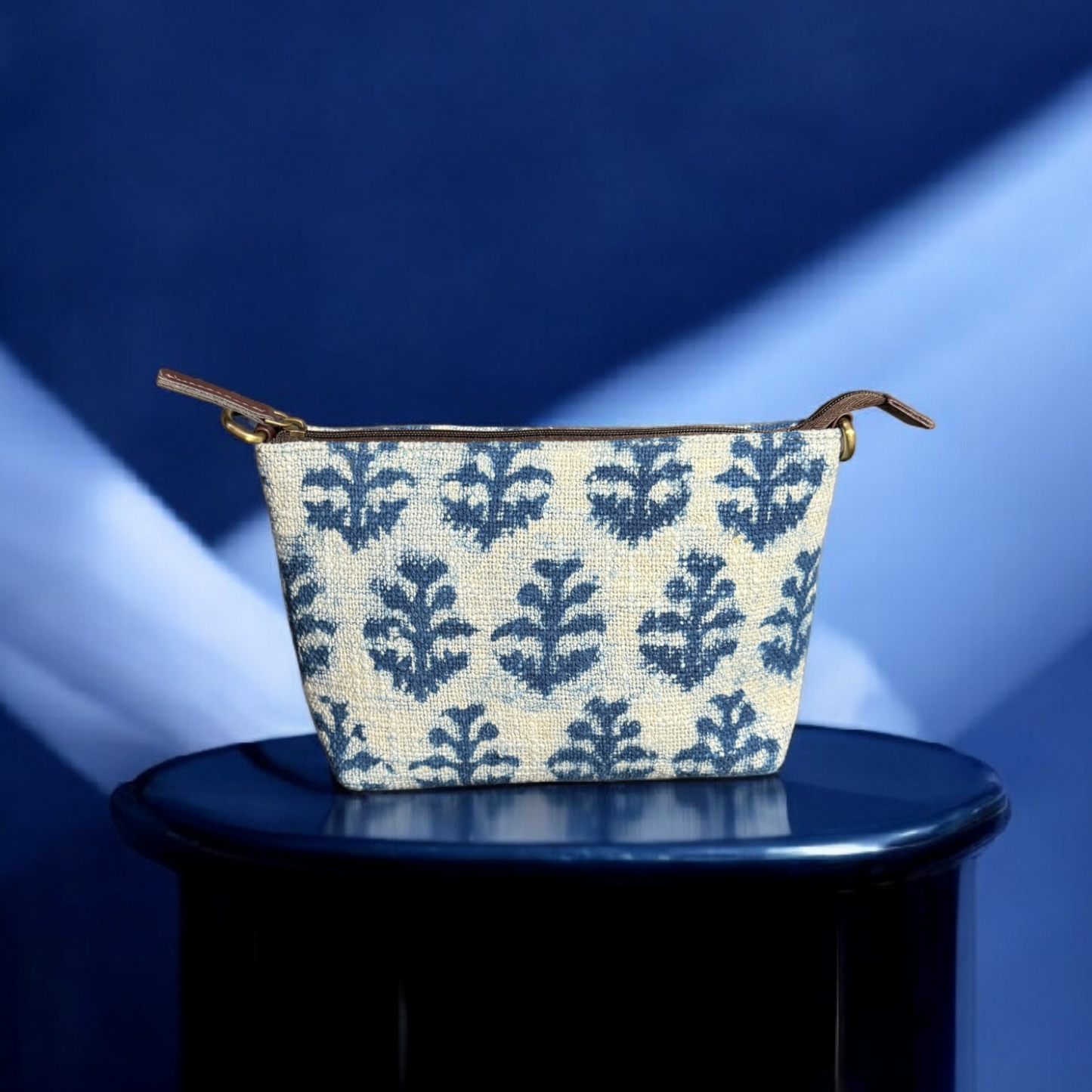 The Artisan Bloom Pouch (Detachable strap)