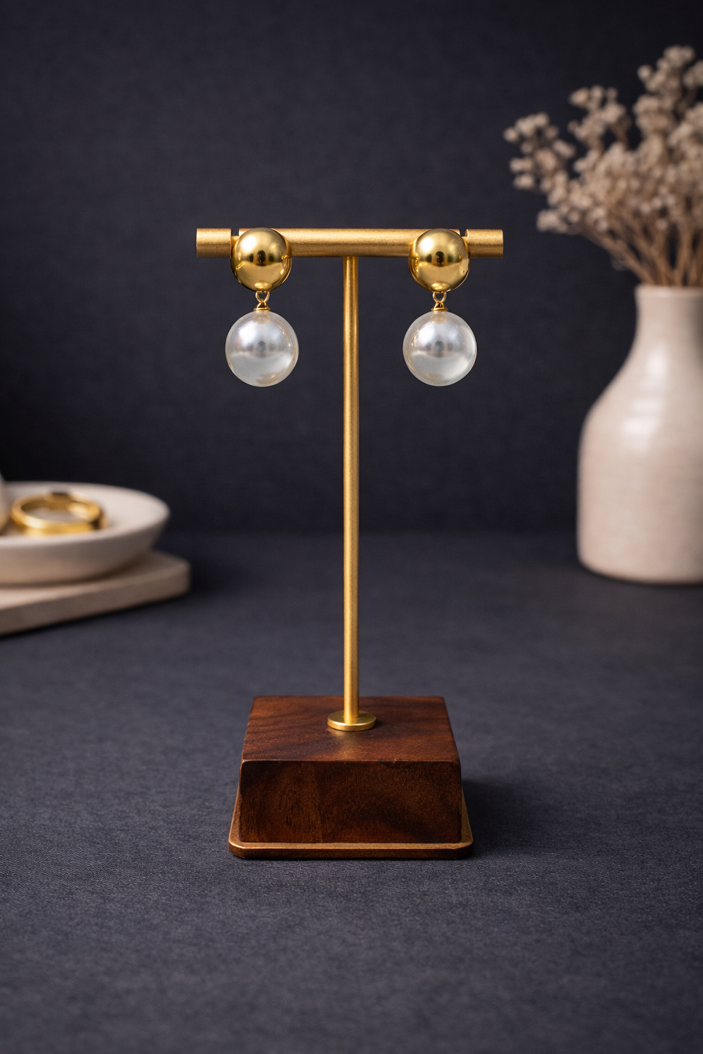 Luna Pearl Drop Earrings